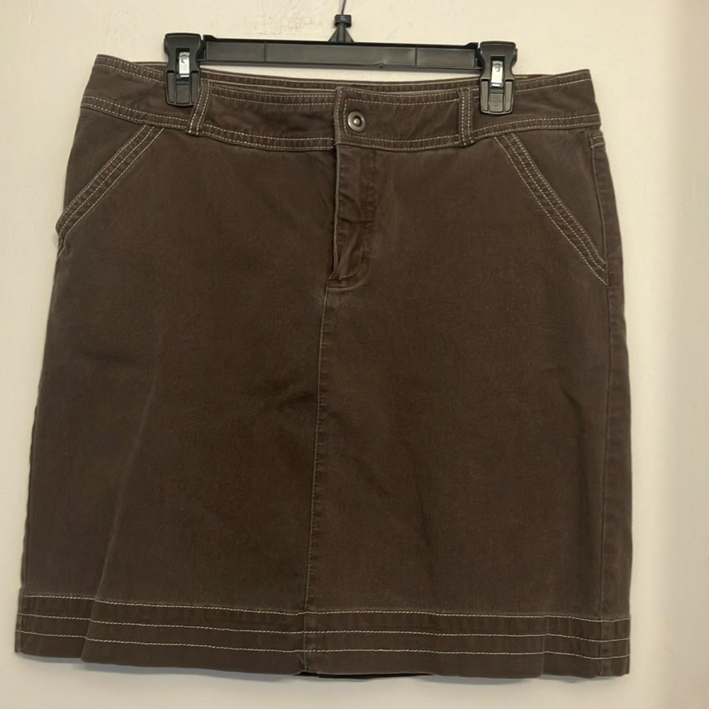 Cabela’s brown skirt size 14